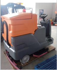 榮事達(dá)RS-D260駕駛式洗地機安裝圖片 榮事達(dá)RS-D260駕駛式洗地機安裝圖片.png